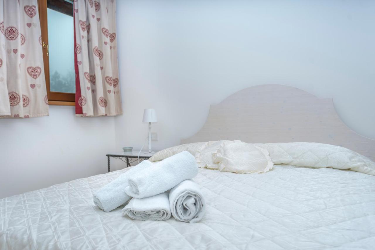 شقة Golf View Apt With Parking And Mountain View! تارفيسيو المظهر الخارجي الصورة